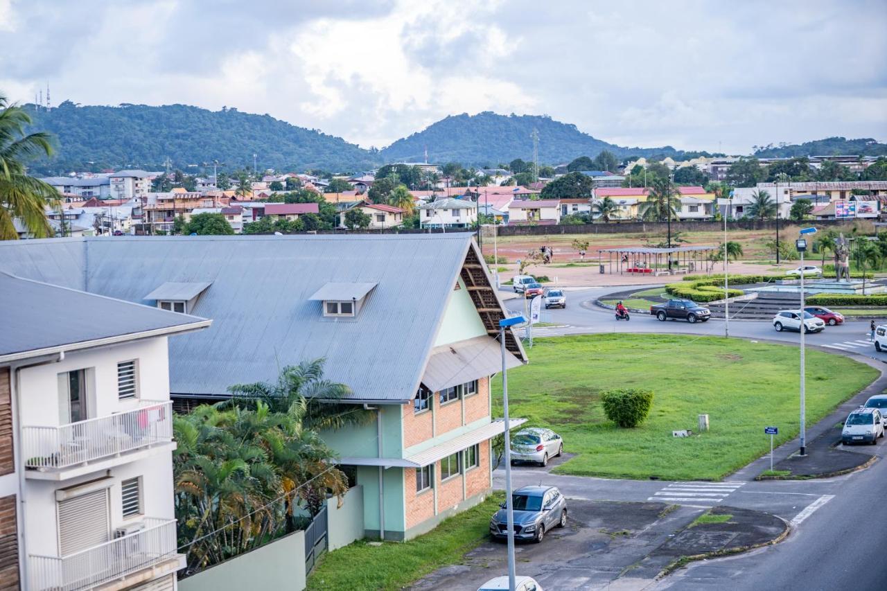 Nana - A 44 - Vue Panoramique- Grand Appartement Cosy Et Lumineux- Cuisine Equipee-Wifi-Clim-Terrasse Cayenne Exterior foto